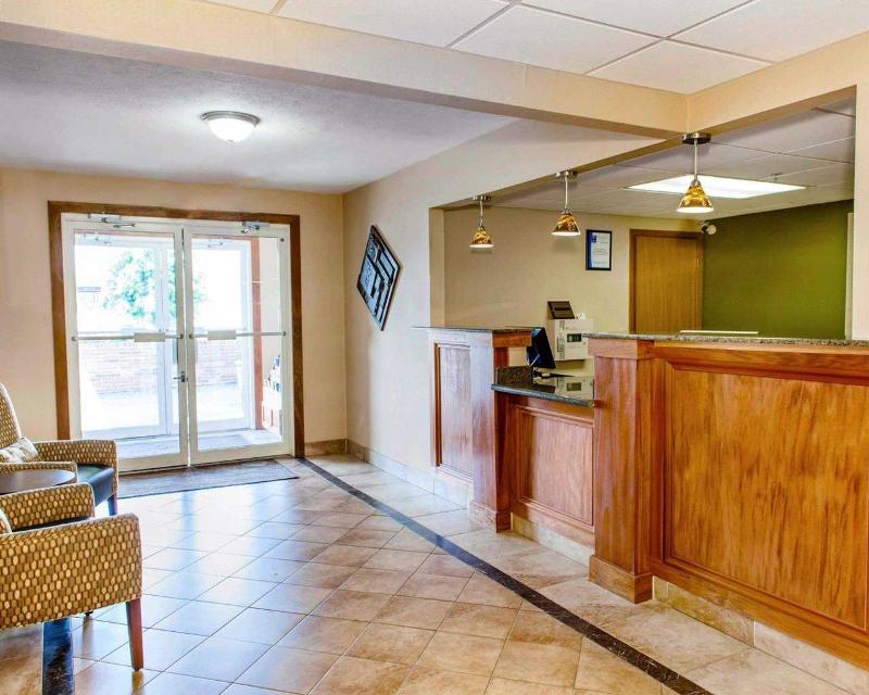 Quality Inn I-74 Batesville Eksteriør billede