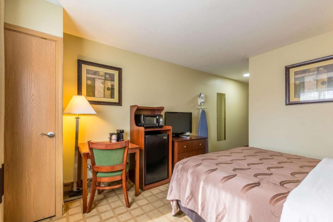 Quality Inn I-74 Batesville Eksteriør billede