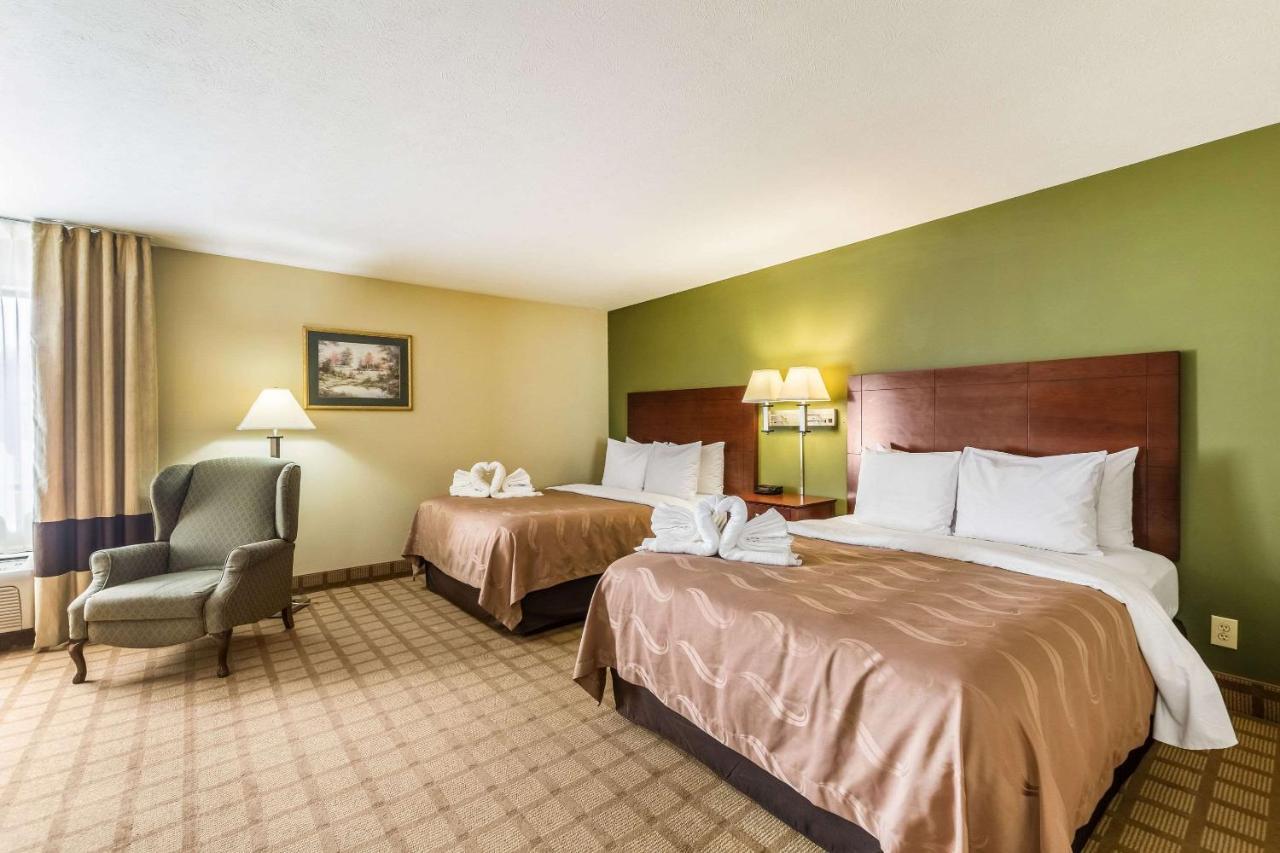 Quality Inn I-74 Batesville Eksteriør billede
